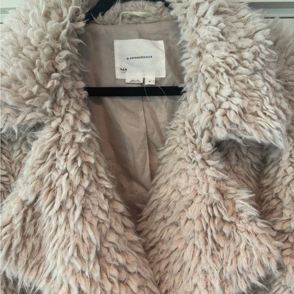 Anthropologie size medium Women's Faux Fur Jacket in Cream - Picture 2 of 3